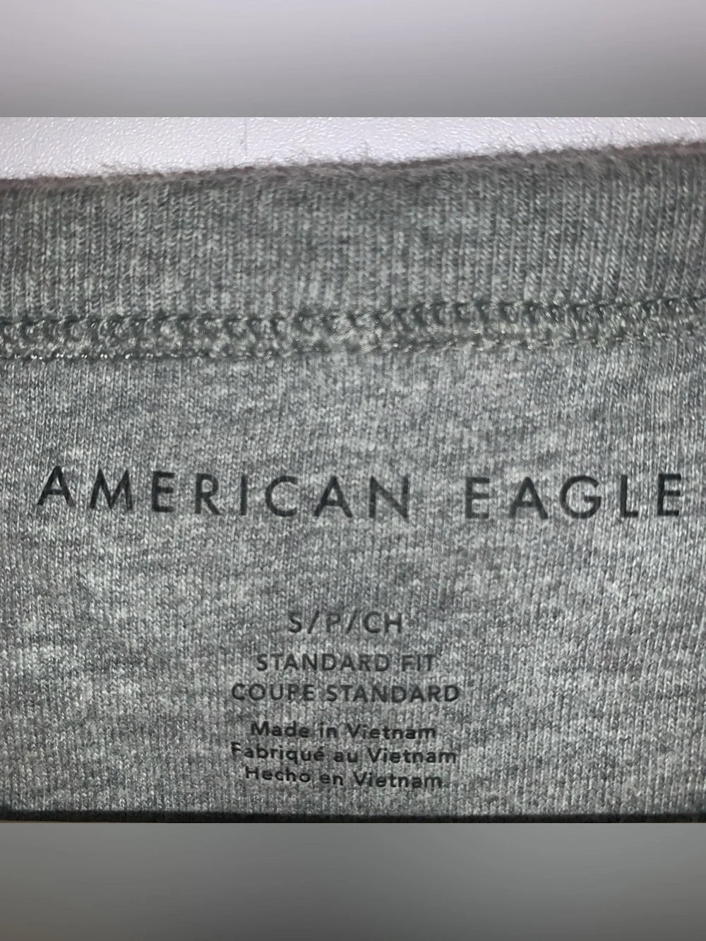 American Eagle Outfitters Men’s Black and Gray Colorblock Crew Tee